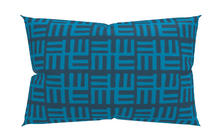 Coussin décoratif à motif africain bleu avec insert