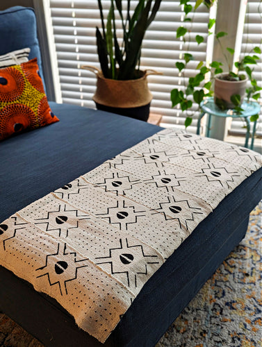 White Black Mud Cloth Fabric Throw Cowries